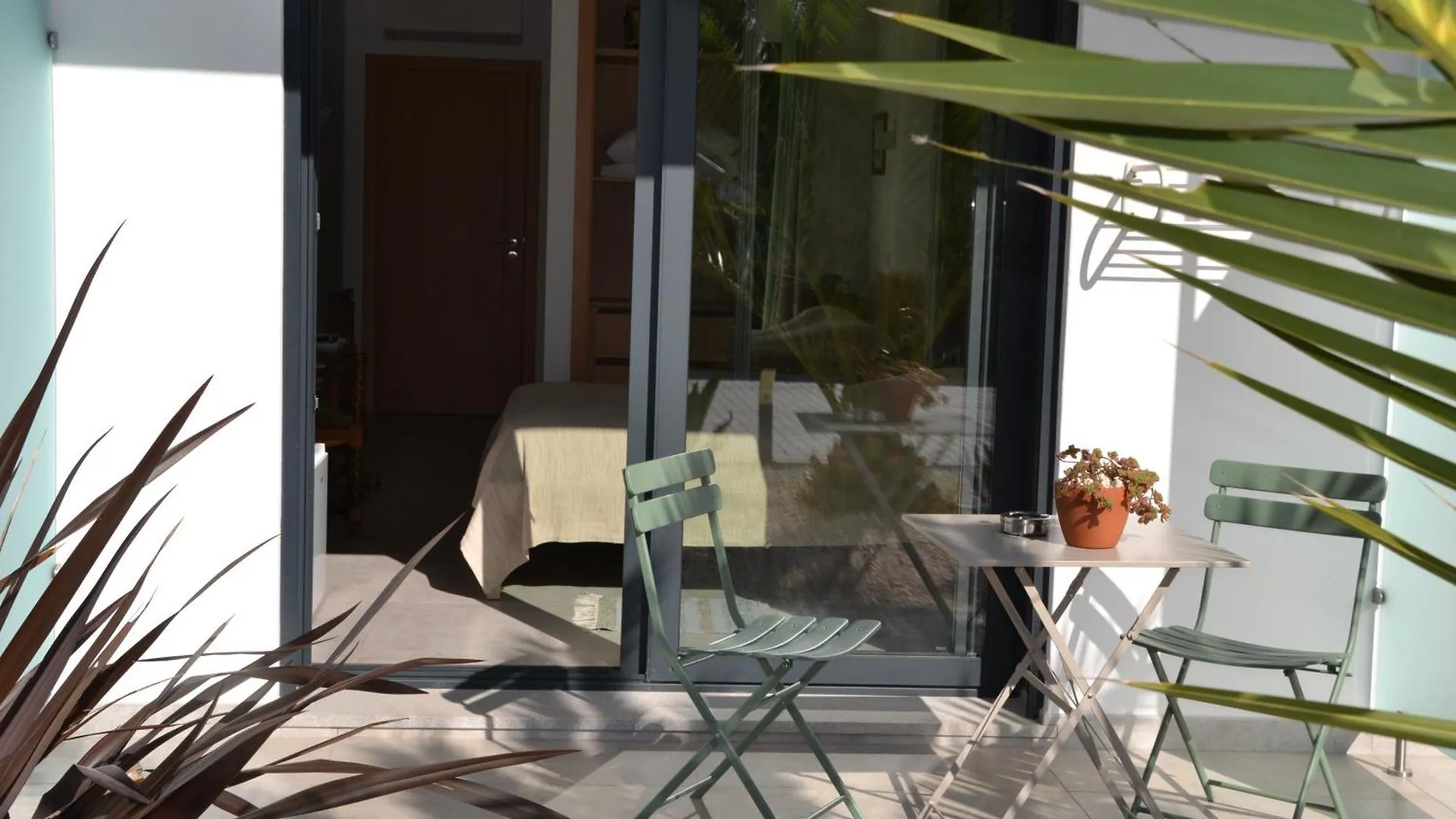 Casa Penina Bed & Breakfast Alvor 0*,  Portugal