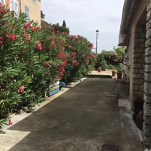 https://la-maison-du-cotignac.fr-provencehotel.com